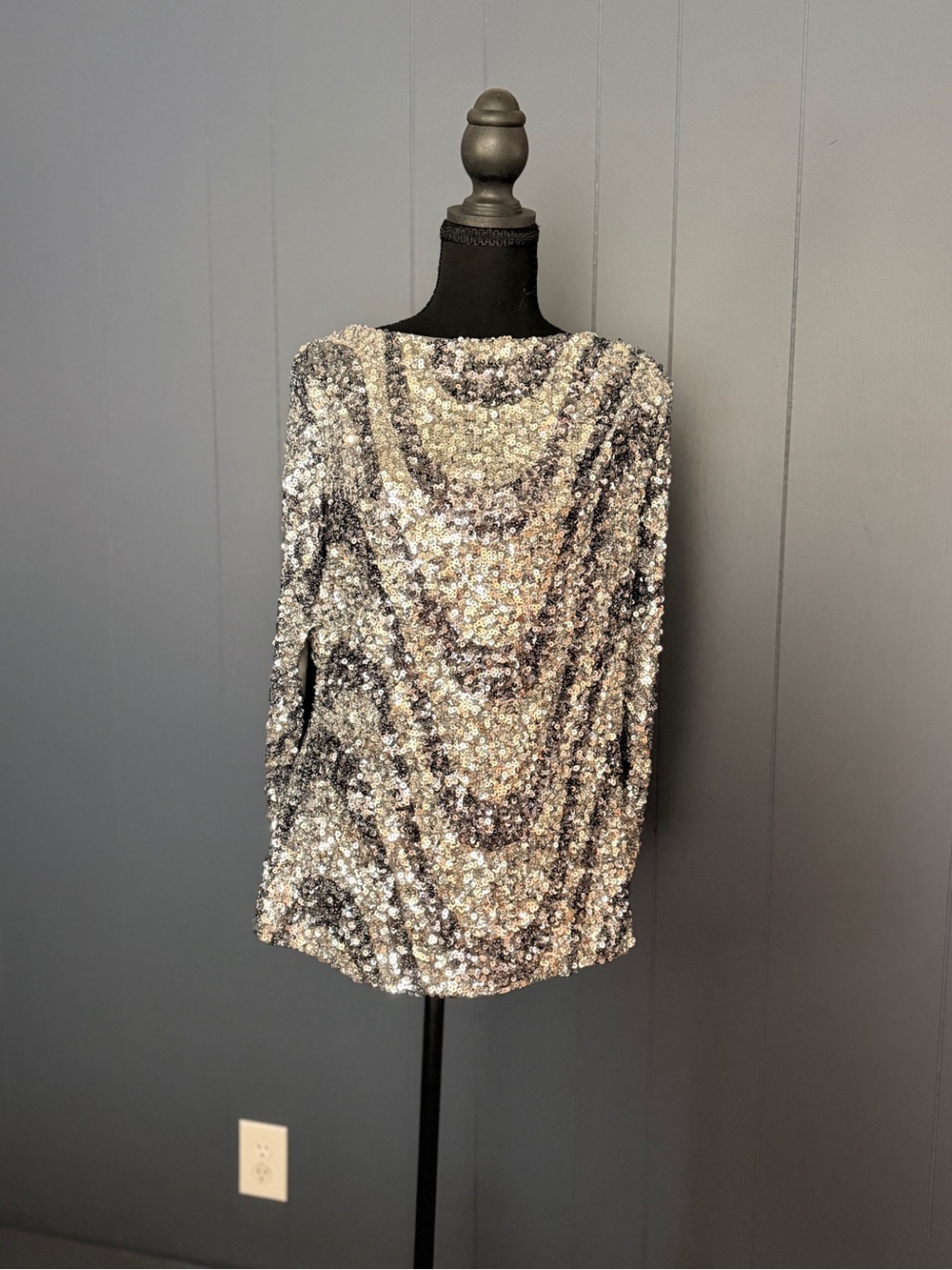 R&M Richards Silver Sequin Draped Long Sleeve Top